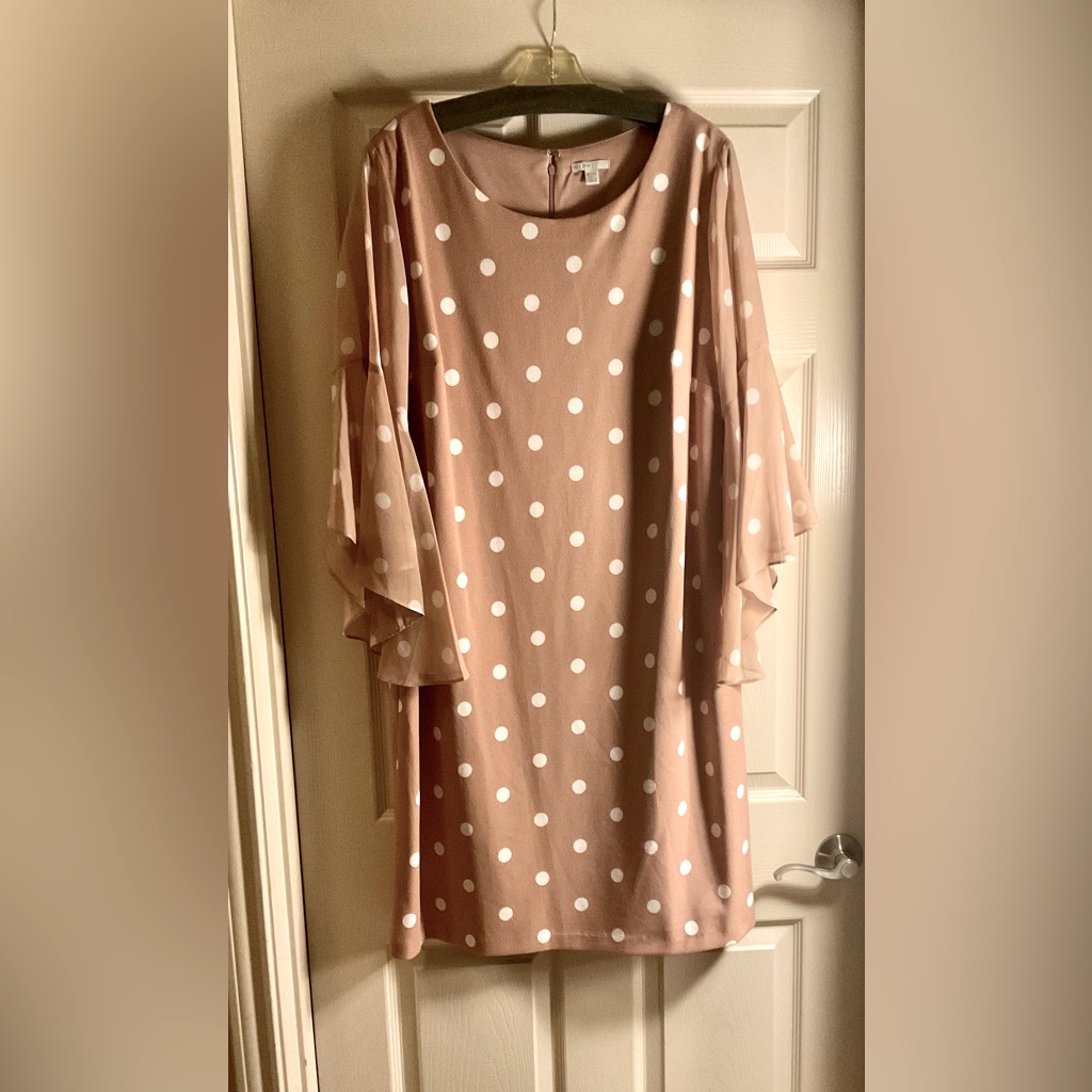 Mauve Polka Dot Dress With Flair Sleeves